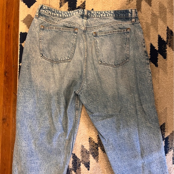 Abercrombie Curve Love Jeans - Picture 3 of 3